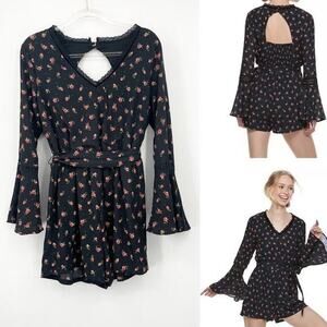 Disney Princess Belle Romper Size Large Black Roses Beauty &‎ the Beast